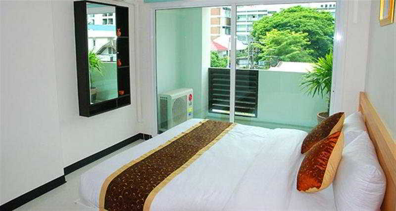 Laurel Suite Bangkok Ngoại thất bức ảnh