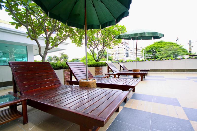 Laurel Suite Bangkok Ngoại thất bức ảnh