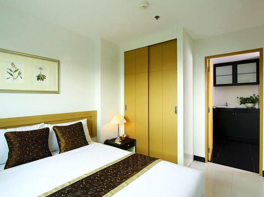 Laurel Suite Bangkok Ngoại thất bức ảnh